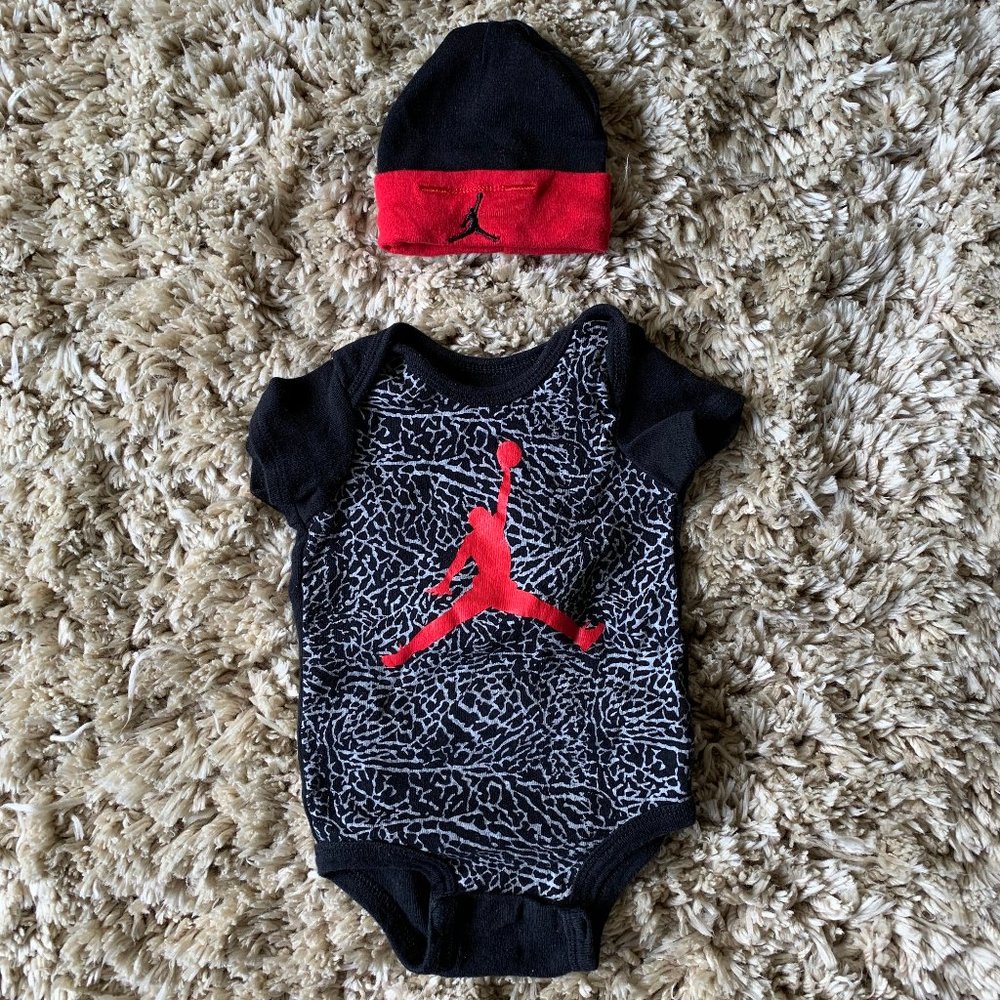 Jordan Onesie + Hat Set 0-6 Months